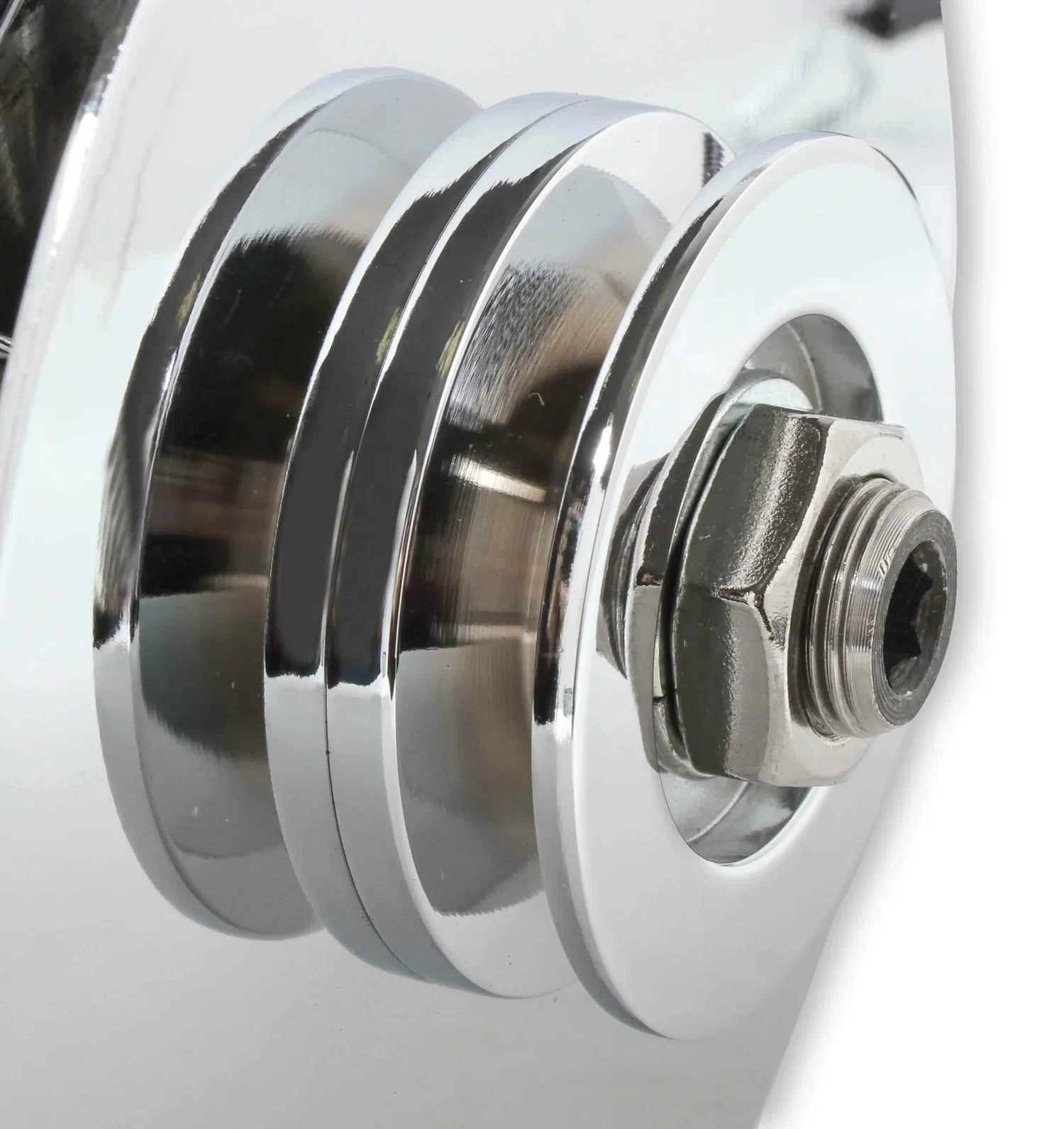Mr. Gasket Chrome Alternator-Ford 80 Amp - 5124